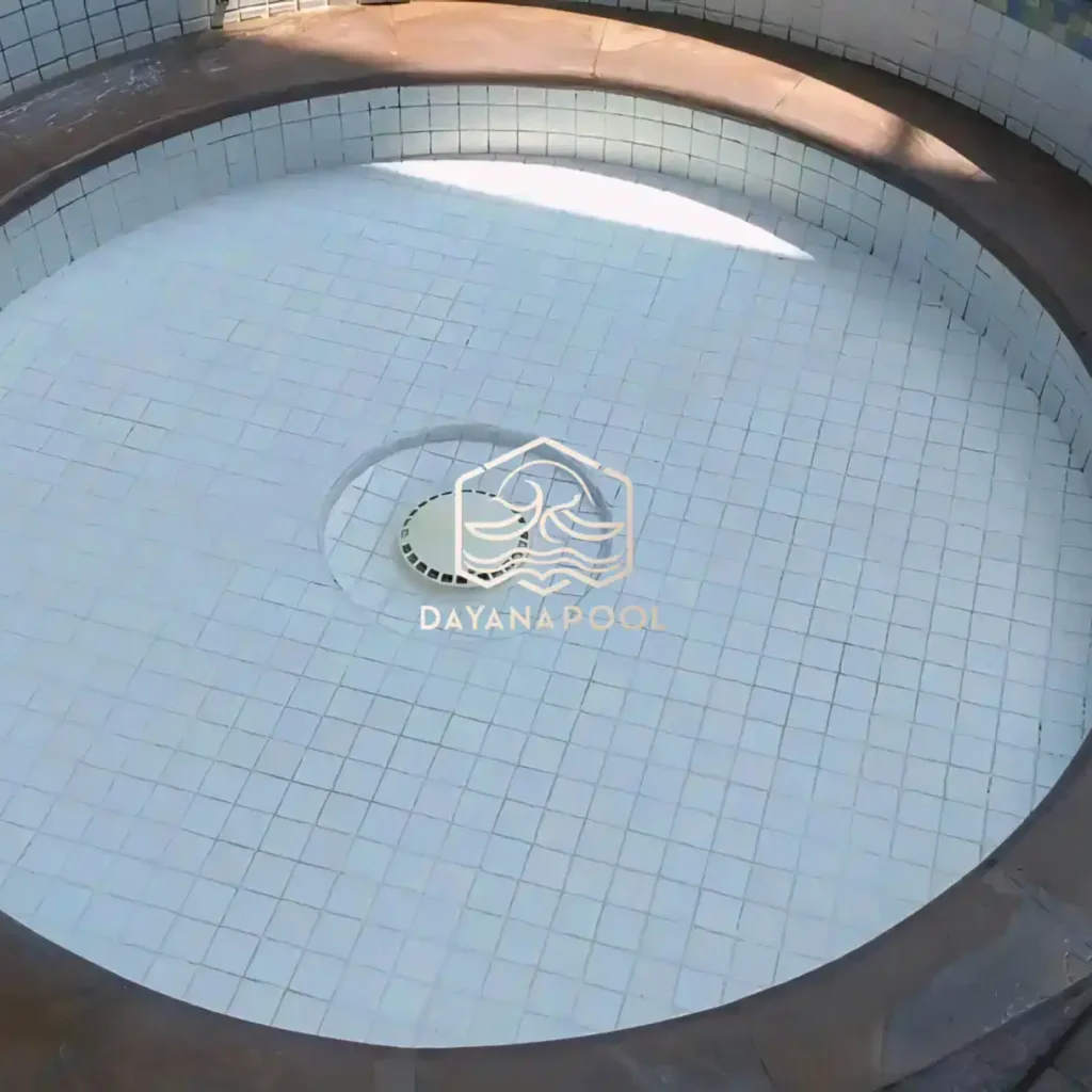 Jakuzzi model lama dengan kfinishing keramik ptuh