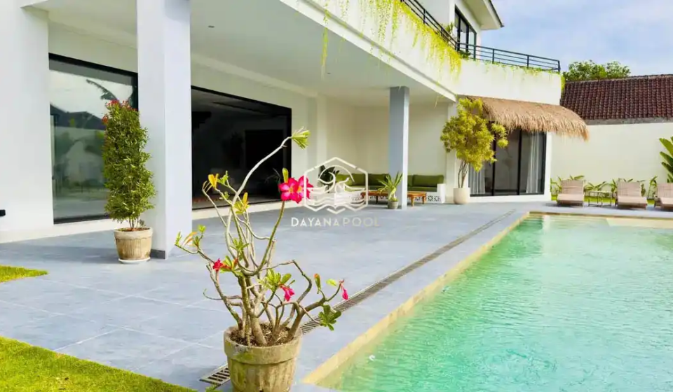 kolam renang di resord