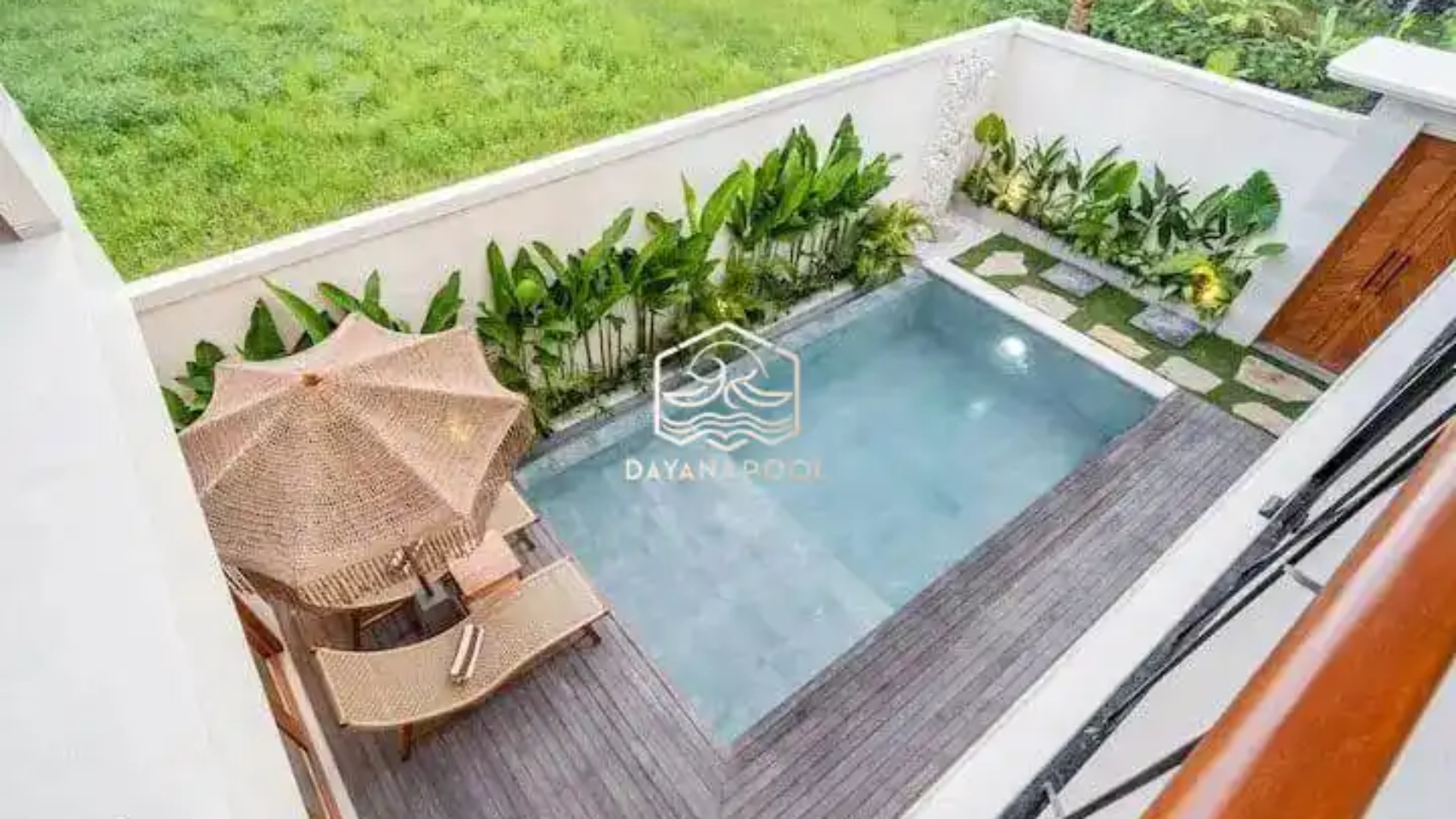 kolam renang dengan finishing batu alam sukabumi buatan dayanapool