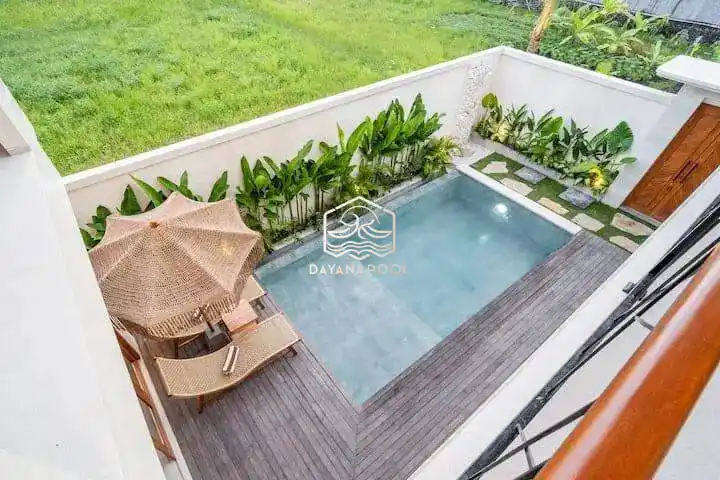 kolam renang dengan finishing batu alam sukabumi buatan dayanapool