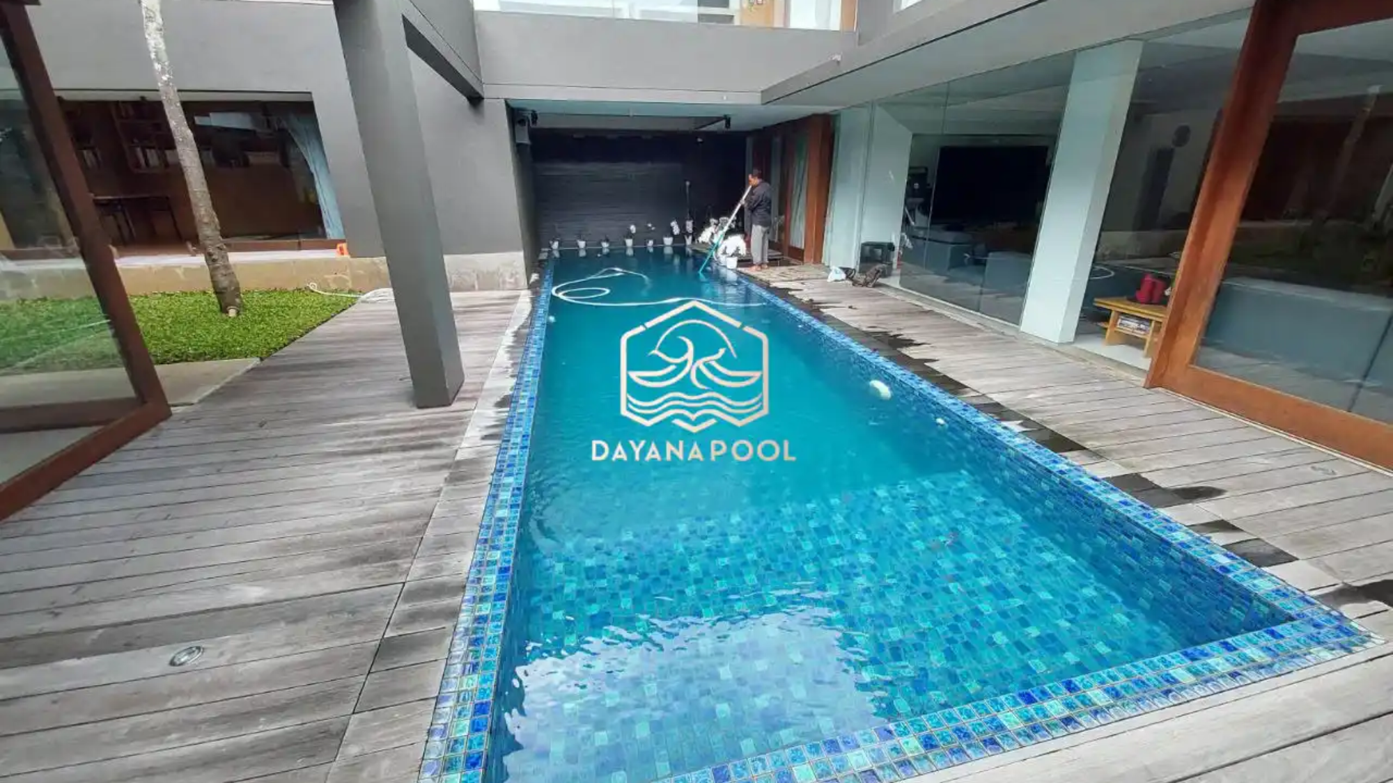 perawatan kolam renang oleh tim ahli dayanapool