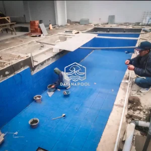 pemasangan keramik kolam renang