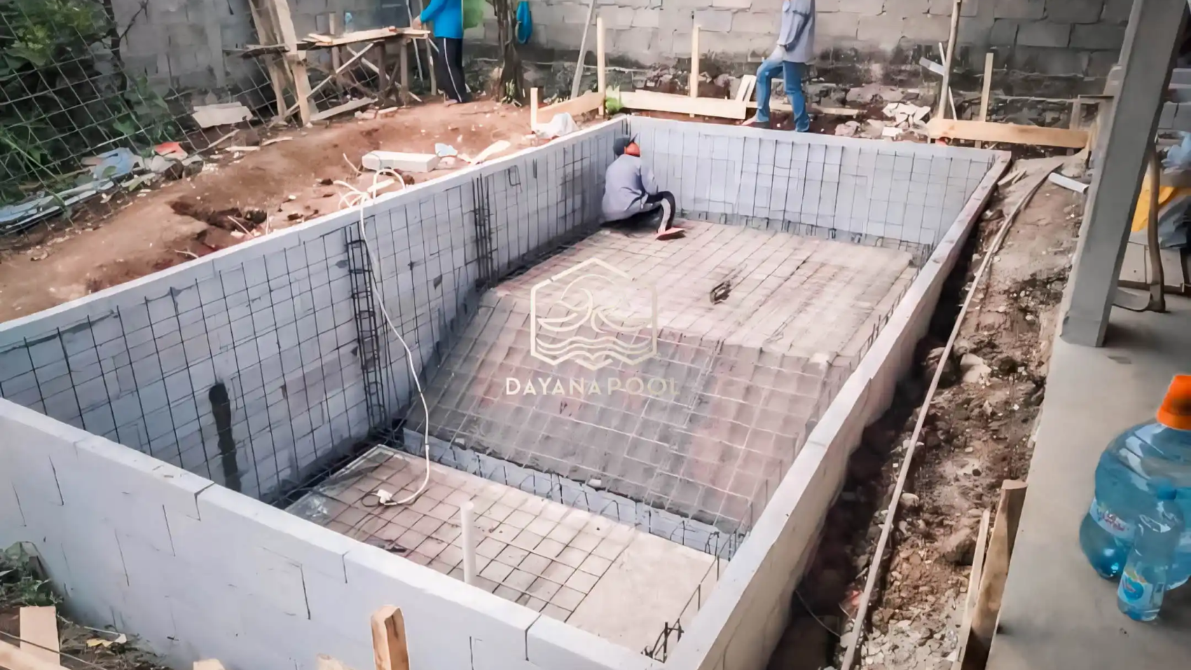 tahap pembesian kolam renang