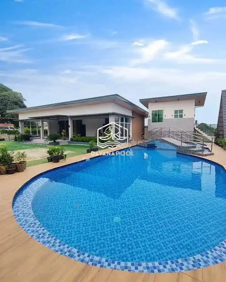 kolam renang mewah di resord buatan dayanapool