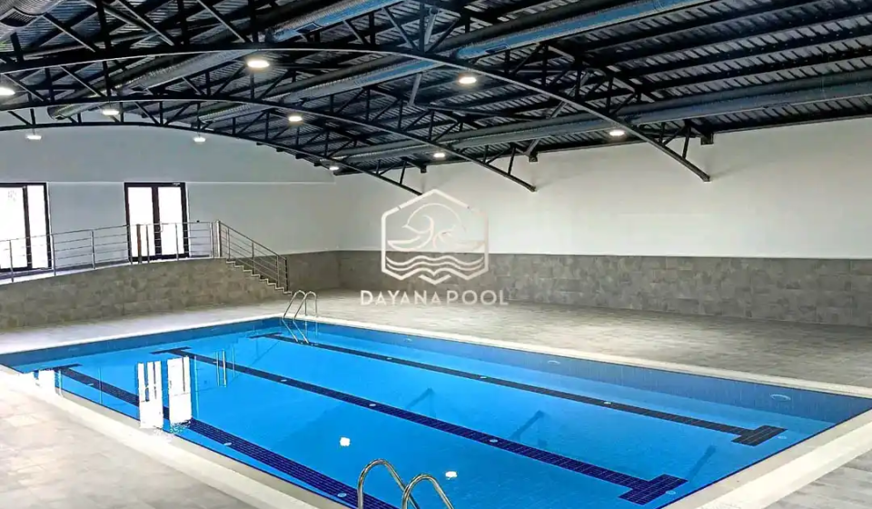 kolam renang kompetisi standart olimpic
