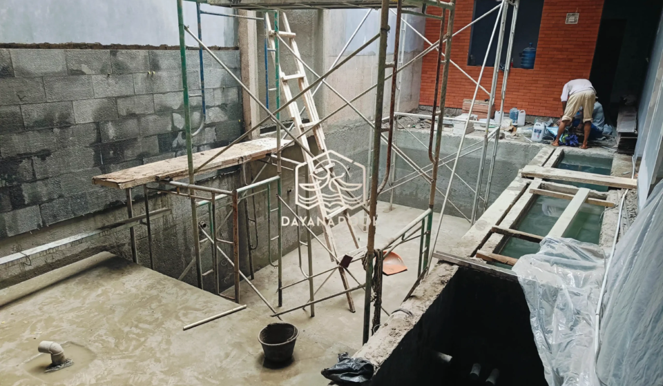 proses waterprove kolam renang