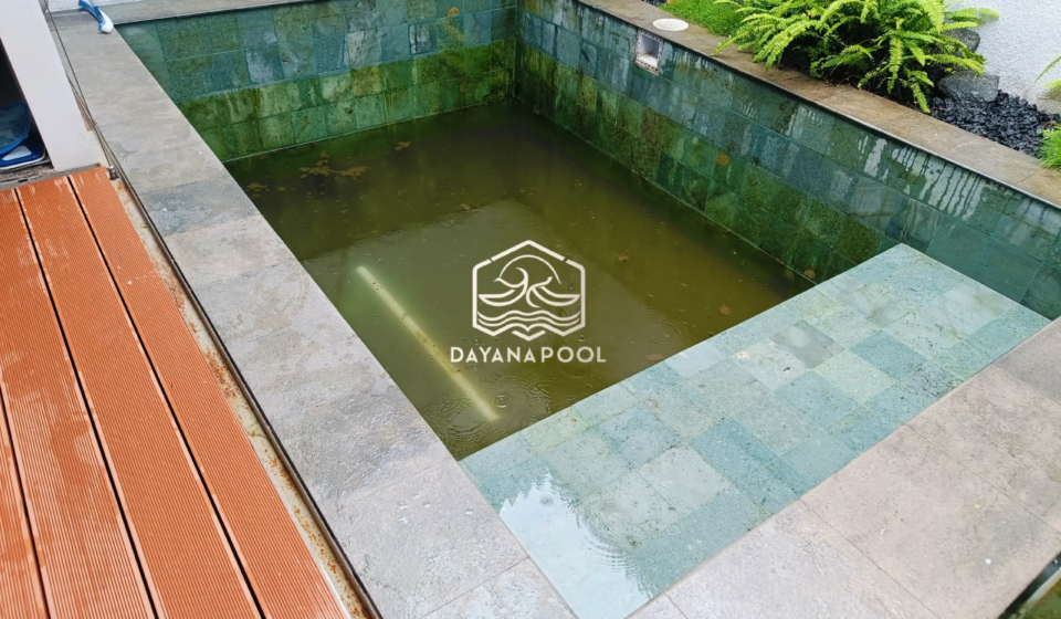 kolam renang finishing batu alam