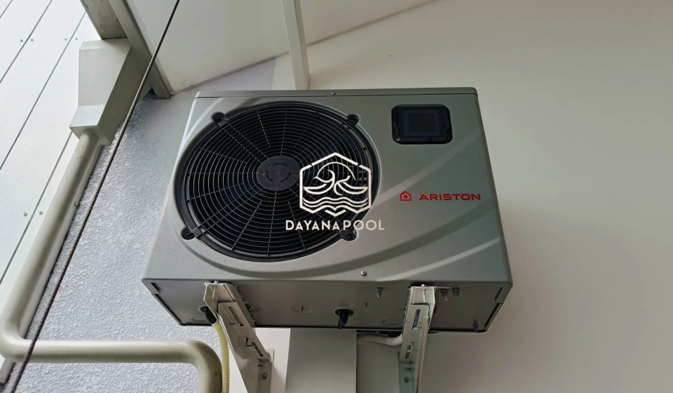 aksesoris kolalm renang heater
