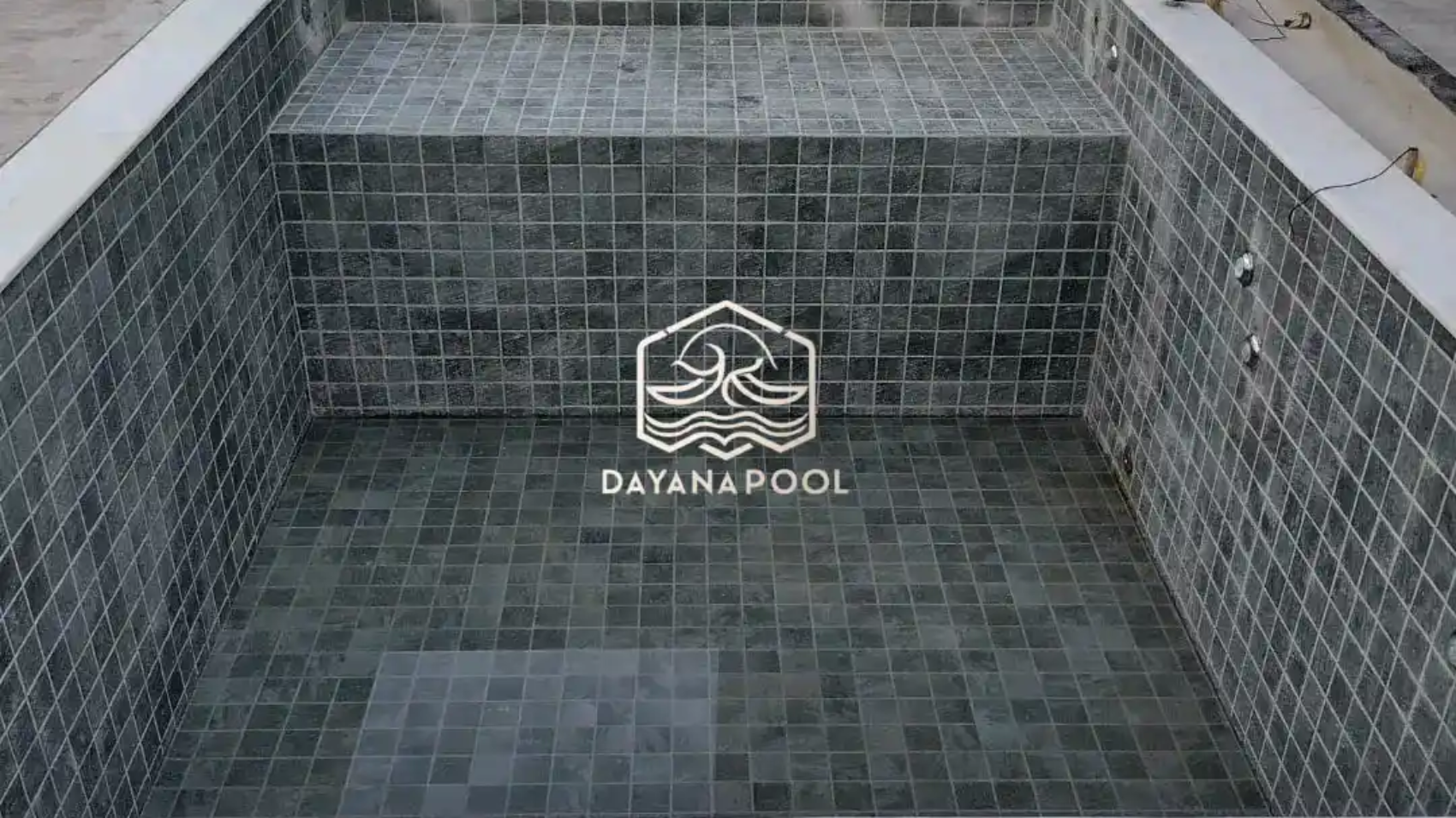 kolam renang buatan dayanapool