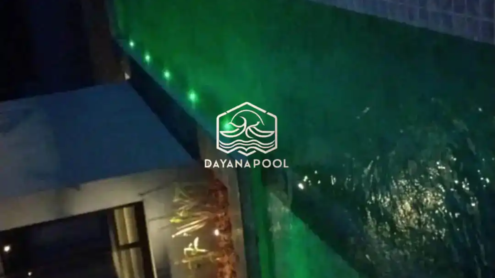 kolam renang denagan finishing batu buatan dayanapool