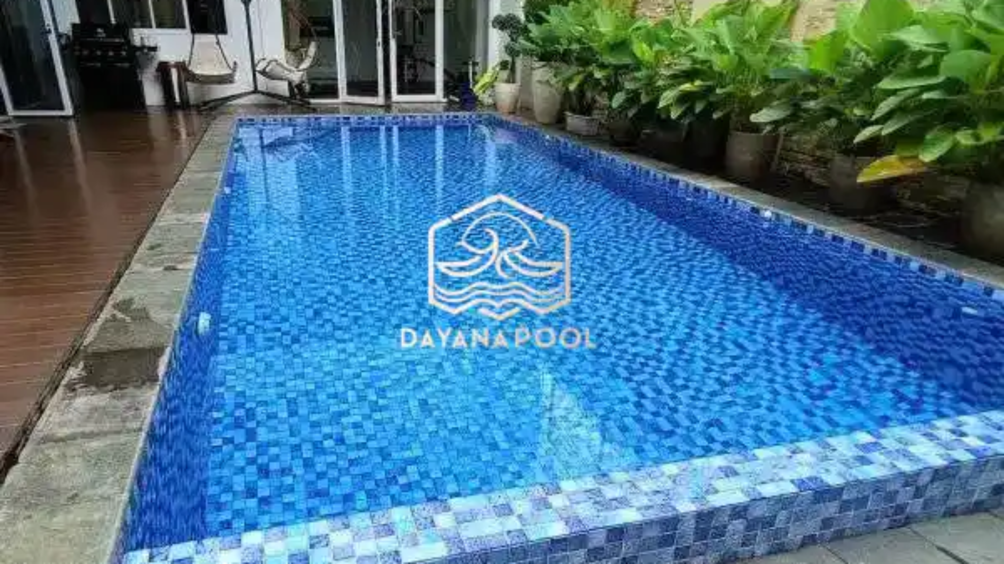 kolam renang overflow buatan dayanapol kontraktor kolam renang