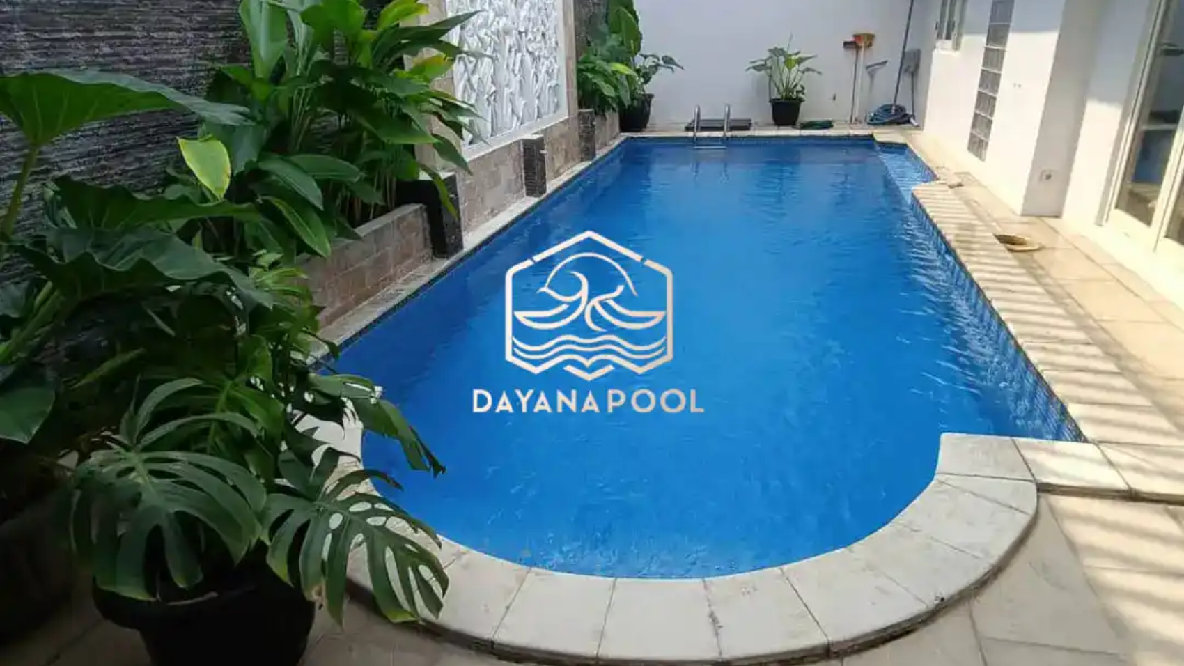 kolam renang skimmer denagn finishing keramik