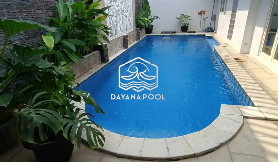 kolam renang skimmer denagn finishing keramik