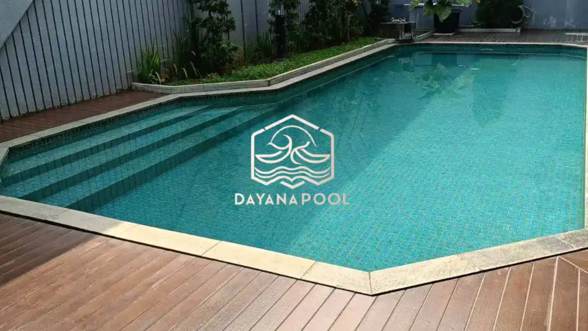kolam renang skimmer denagn finishing keramik