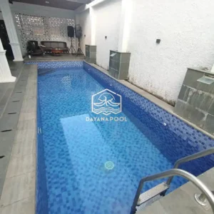 kolam renang overflow denagn finishing keramik