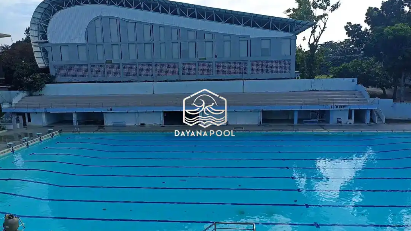 kolam renang umum standar olimpic