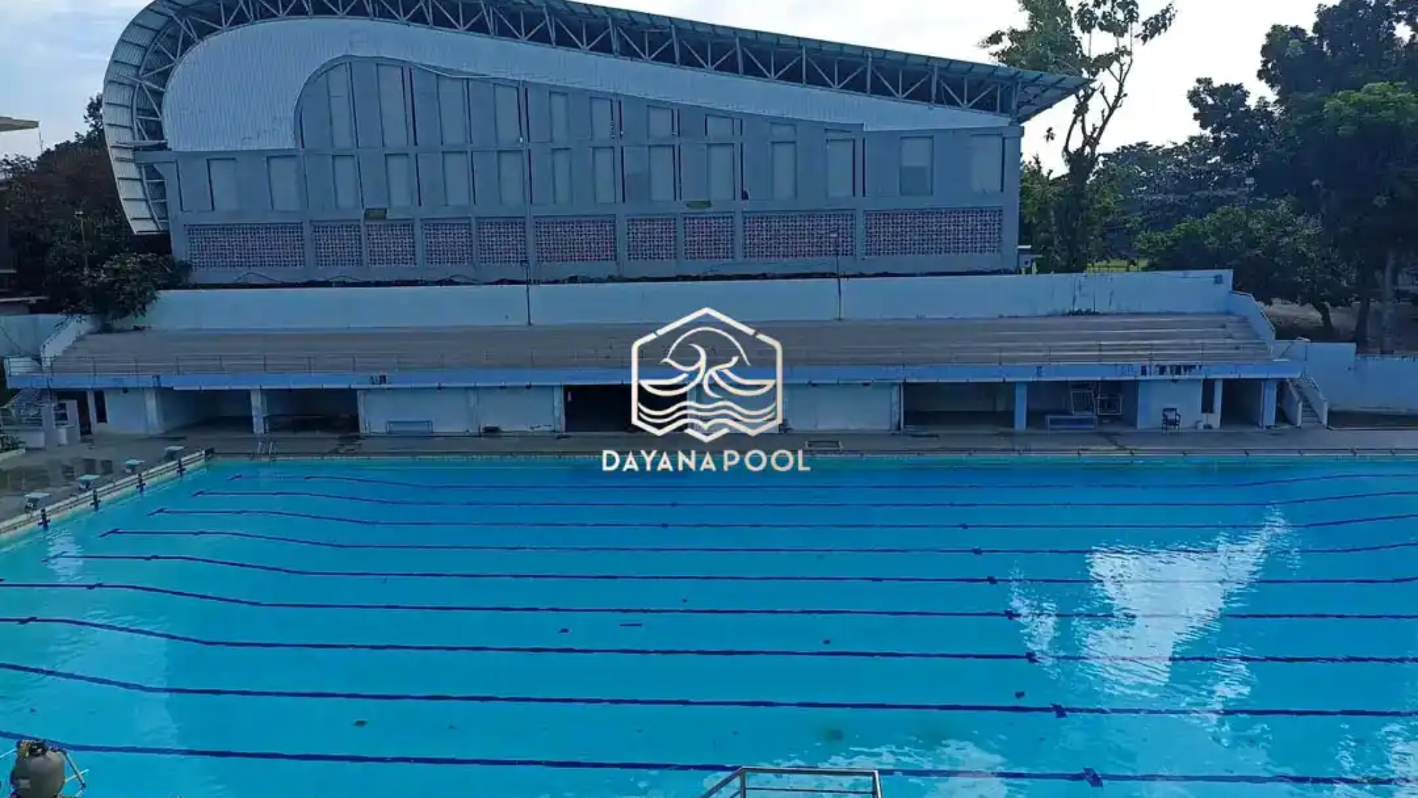 kolam renang umum standar olimpic