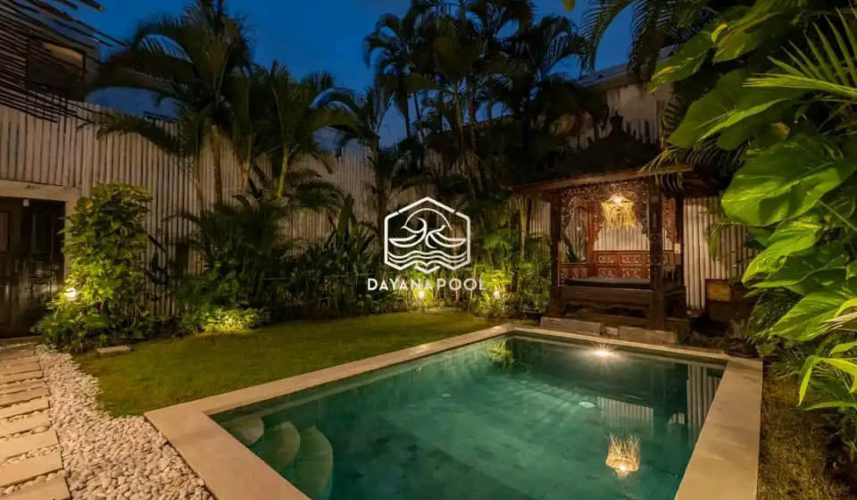 kolam renang denagn finishing batu alam buatan dayanapool