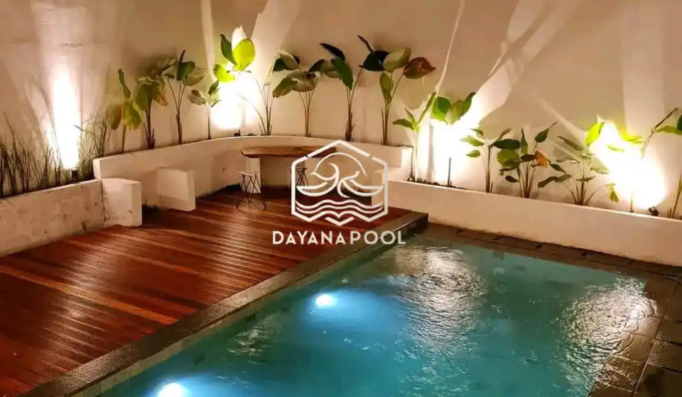 kolam renang minimalis denagn finishing batu alam sukabumi