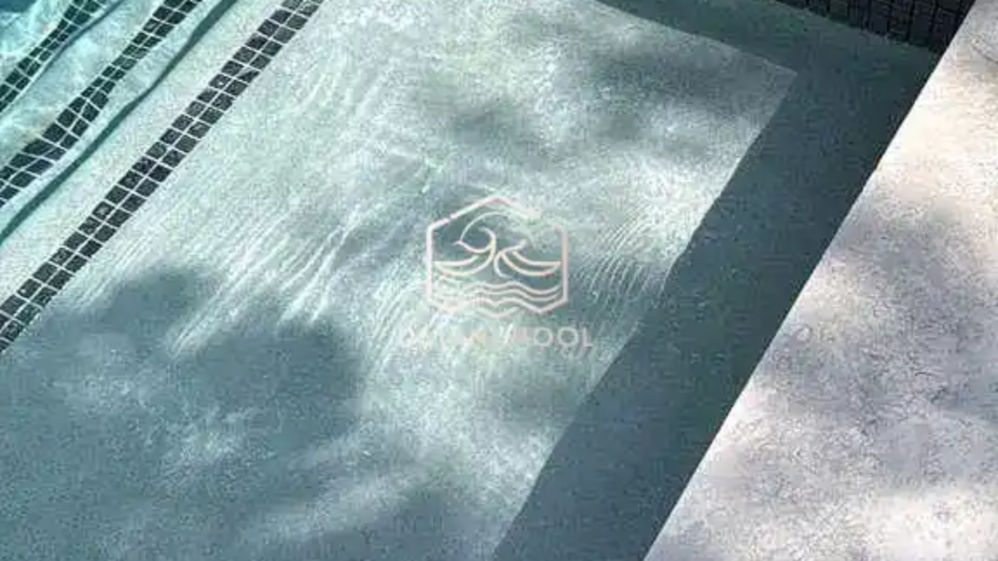 kolam renang minimalis denagn finishing batu alam sukabumi