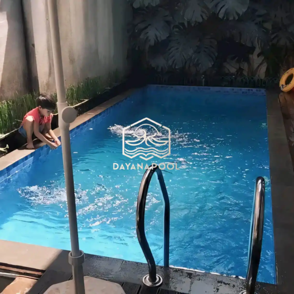 kolam renang semi skimmer minimlais