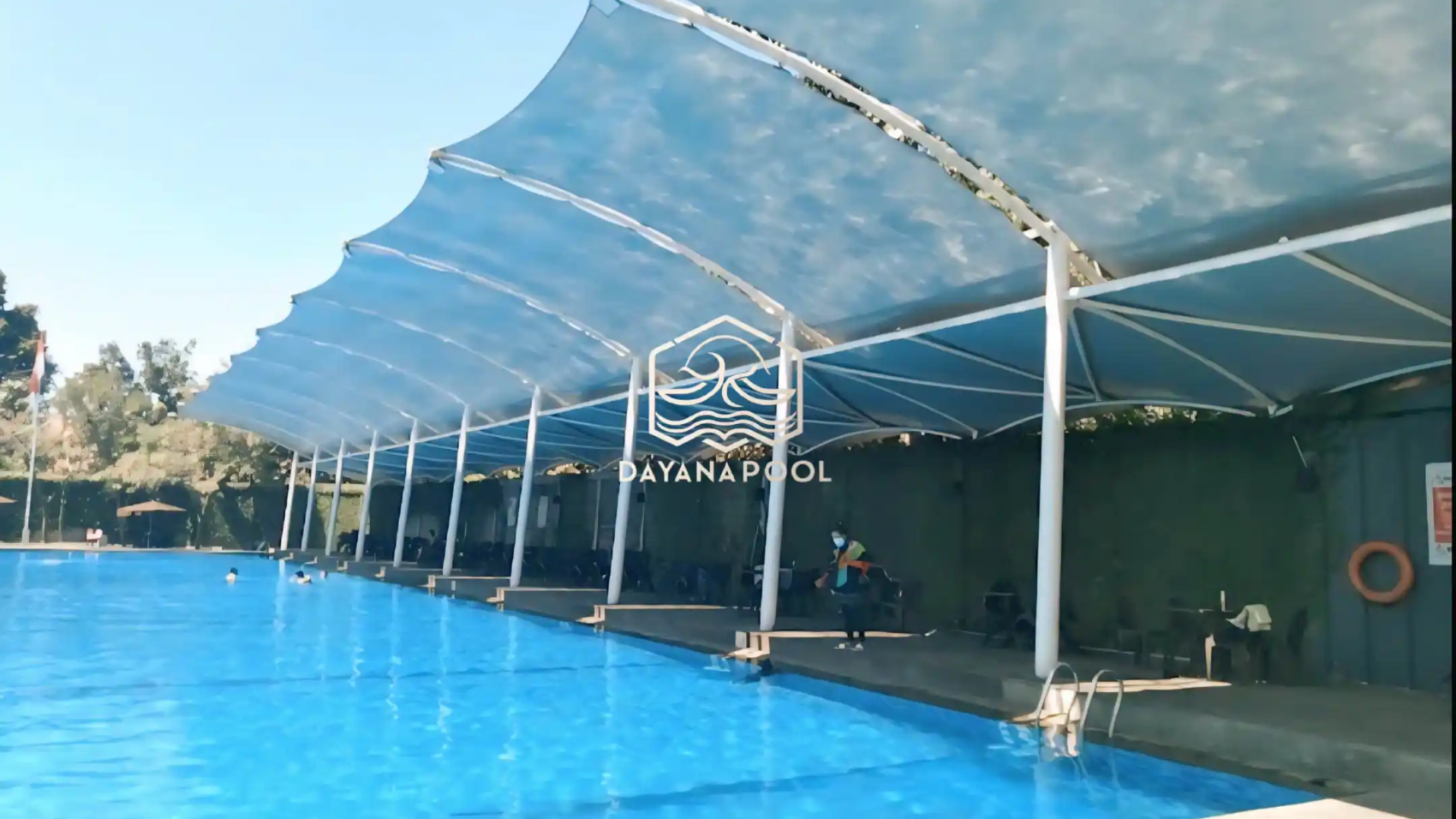 kolam renang olimpic