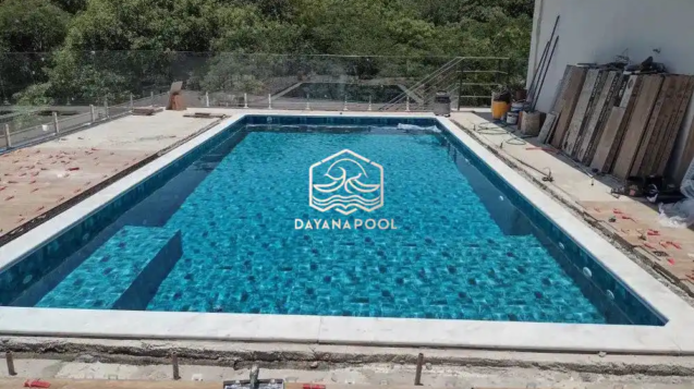 kolam renang skimmer minimalis dan mungil cocok untuk lahan terbatas