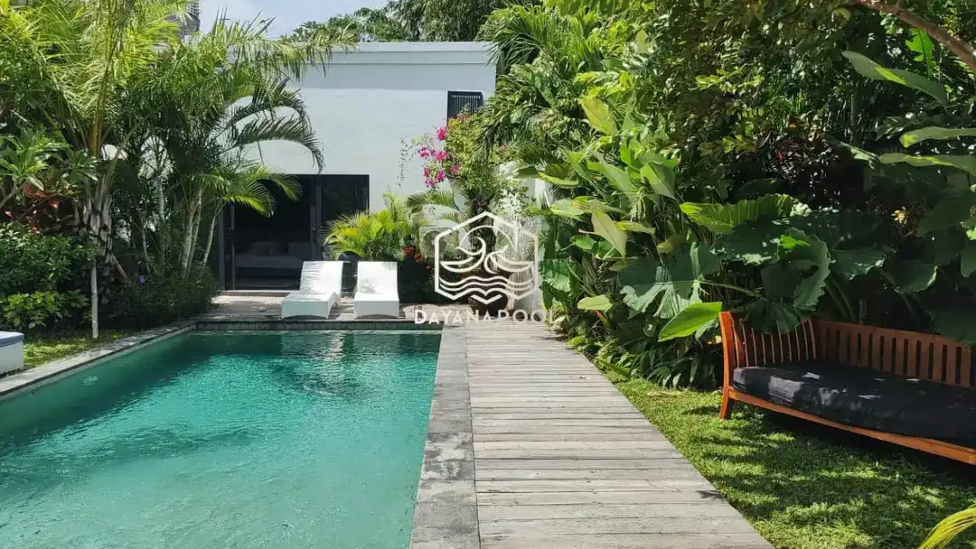 kolam renang finishing batu sukabumi hijau
