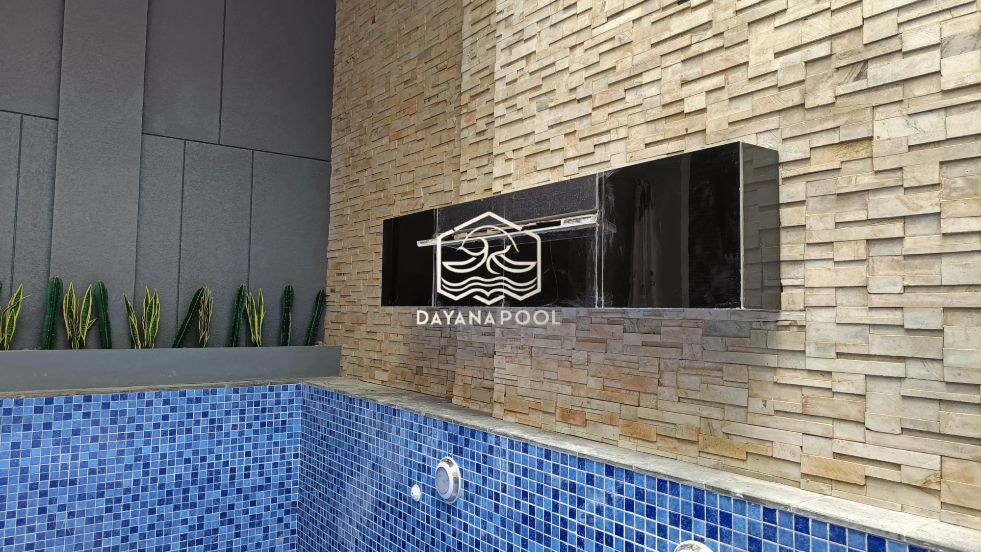 dekorasi waterfall kolam renang