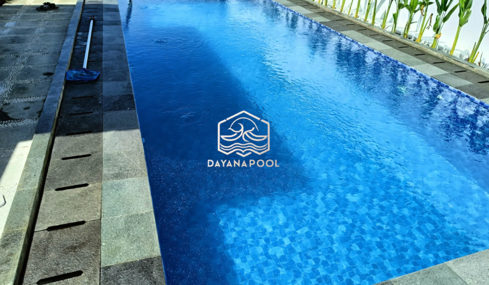 kolam renang full overflow