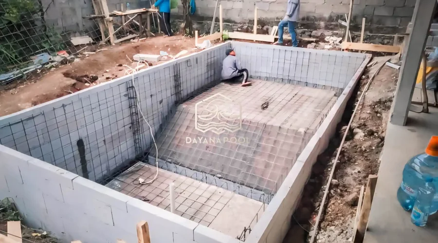 tahap pembesian kolam renang