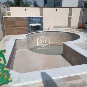 waterprof kolam renang