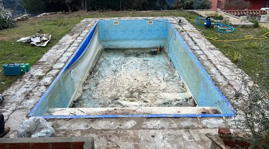 renovasi kolam renang oleh dayanapool