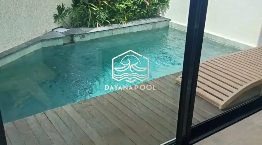kolam renang denagan finishing batu alam sukabumi