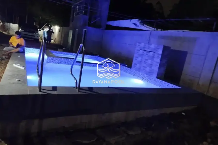 kolam renang dan jakuzzi