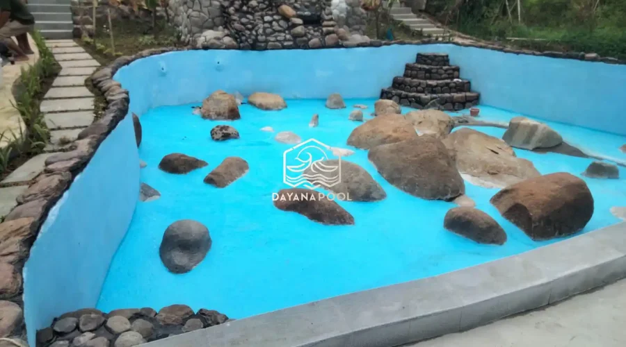 kolam renang alami