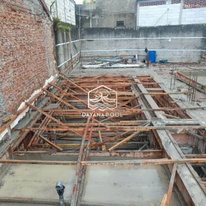 proses pengecoran koalm renang oleh tim dayanapool