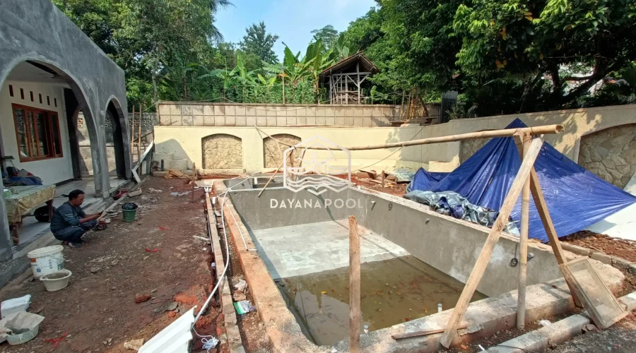 proses waterprofing kolam renang